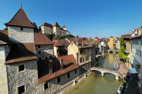 La Suite du 10 - Nice studio with view on the Canal and the Castle
